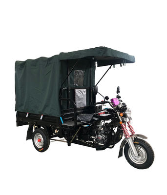 La cabine incluse 150cc 50km/H a couvert la moto de trois roues